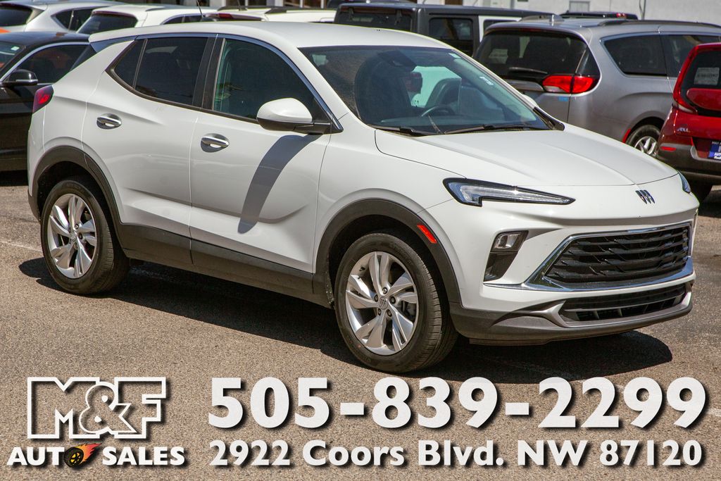 2025 Buick Encore GX Preferred's photo