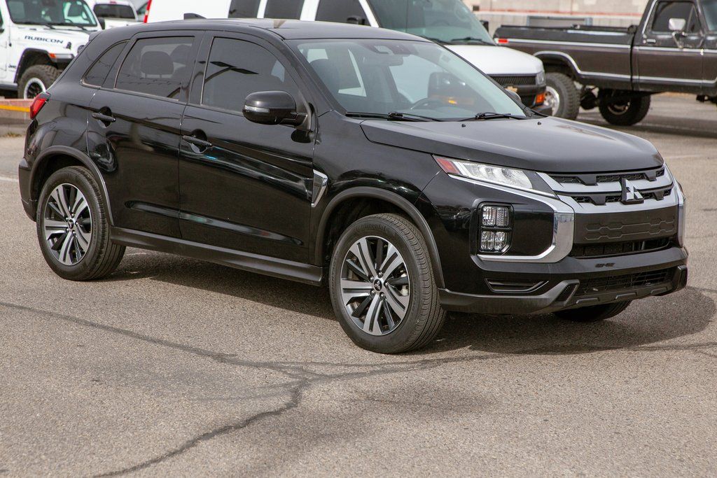 2020 Mitsubishi Outlander Sport 2.0 SE 2WD CVT's photo