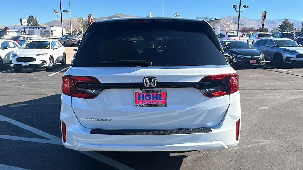New 2026 Honda Odyssey EX-L Van Passenger