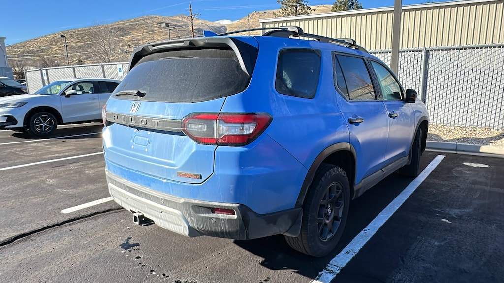 Certified 2025 Honda Pilot TrailSport SUV