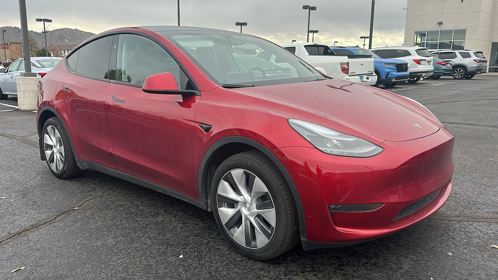 Used 2024 Tesla Model Y Long Range SUV