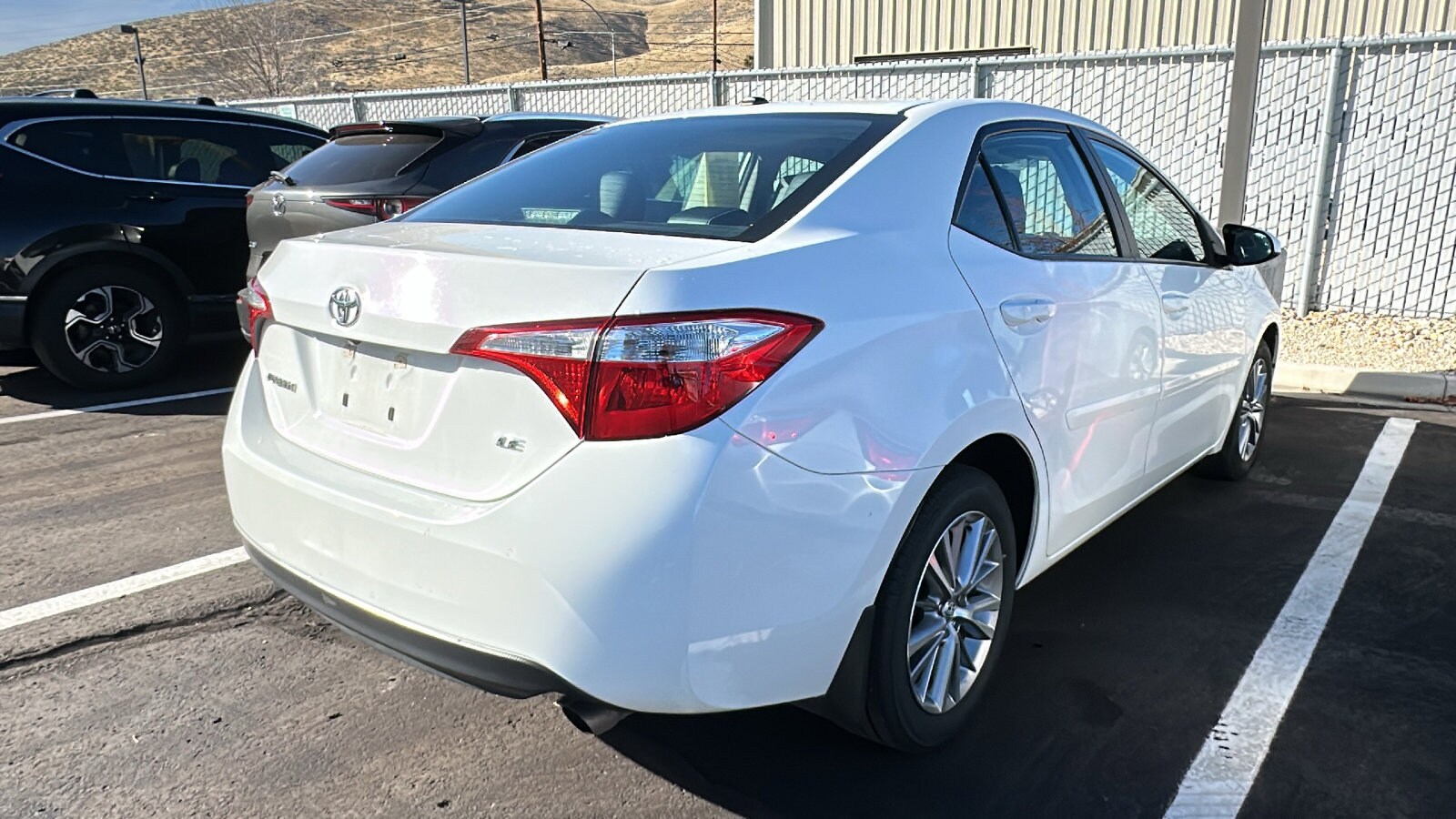 2014 Toyota Corolla L photo 2