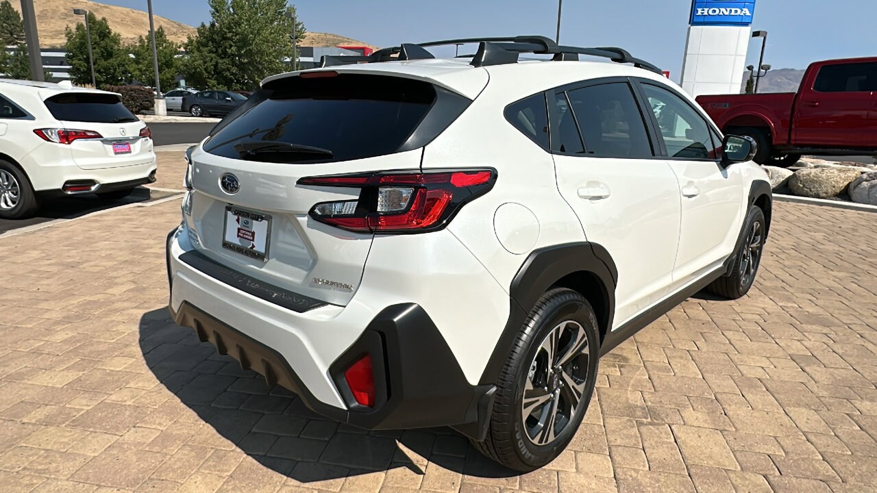 2024 Subaru Crosstrek Premium photo 2