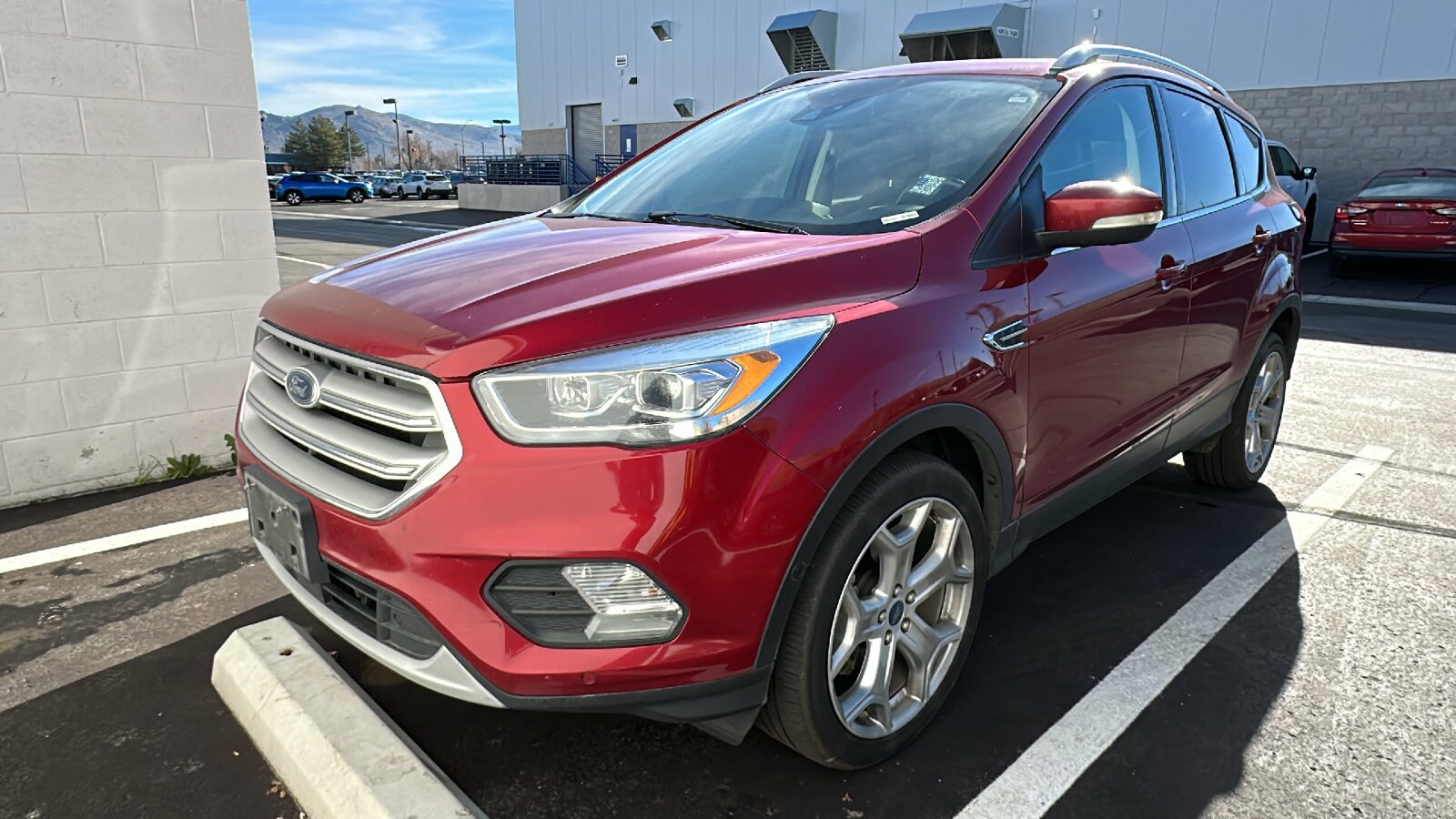 2019 Ford Escape Titanium photo 4