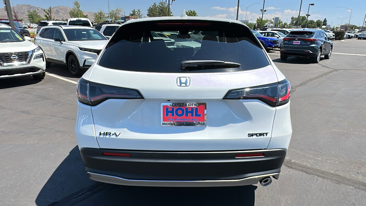 2026 Honda HR-V Sport photo 3
