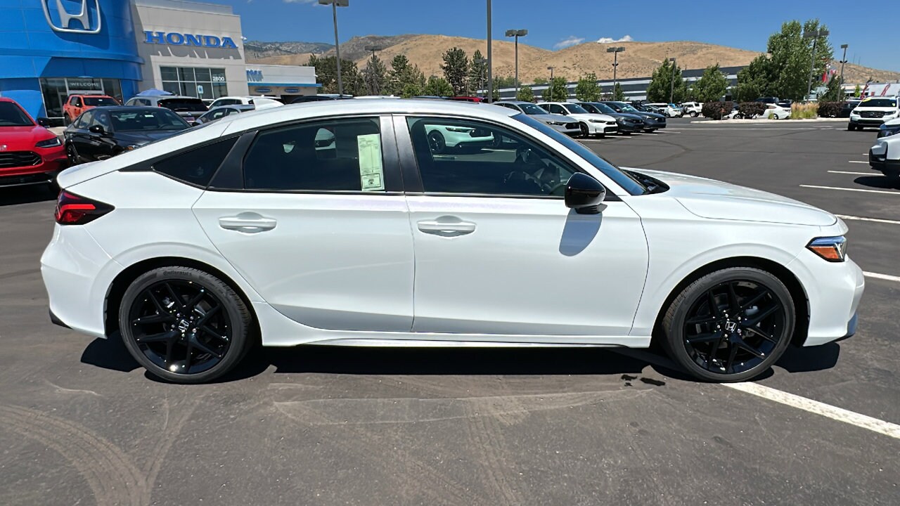 2026 Honda Civic Hybrid Sport photo 2