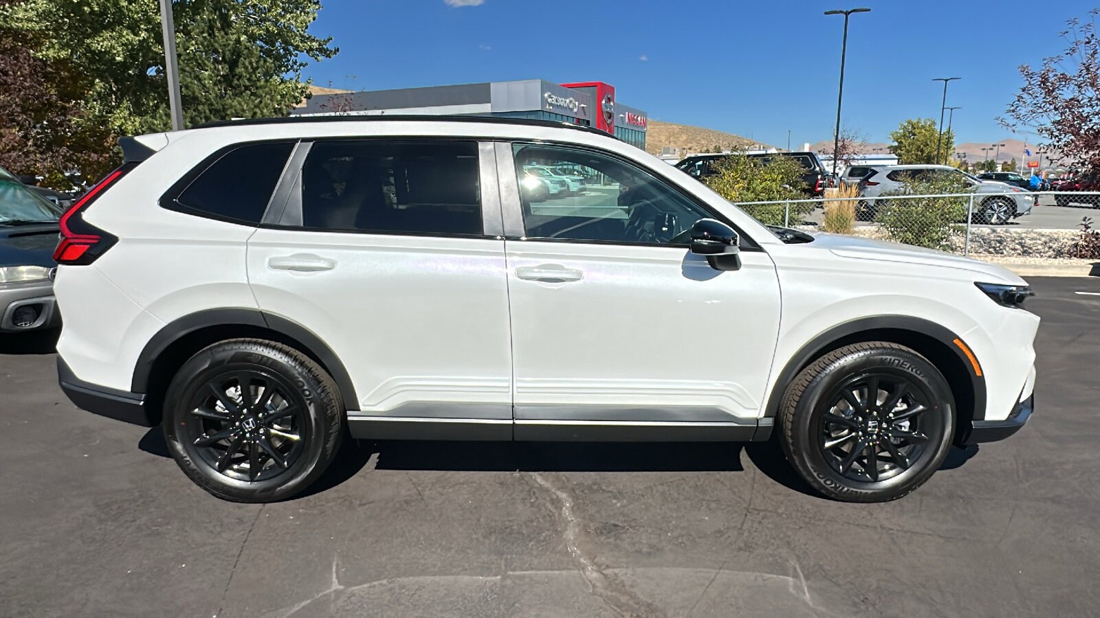2026 Honda CR-V Hybrid Sport-L photo 2