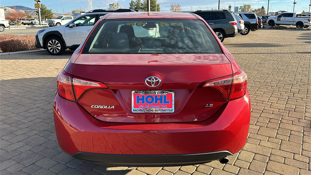 Used 2018 Toyota Corolla LE Sedan