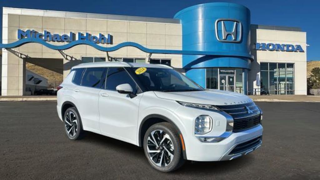 Used 2024 Mitsubishi Outlander SEL SUV