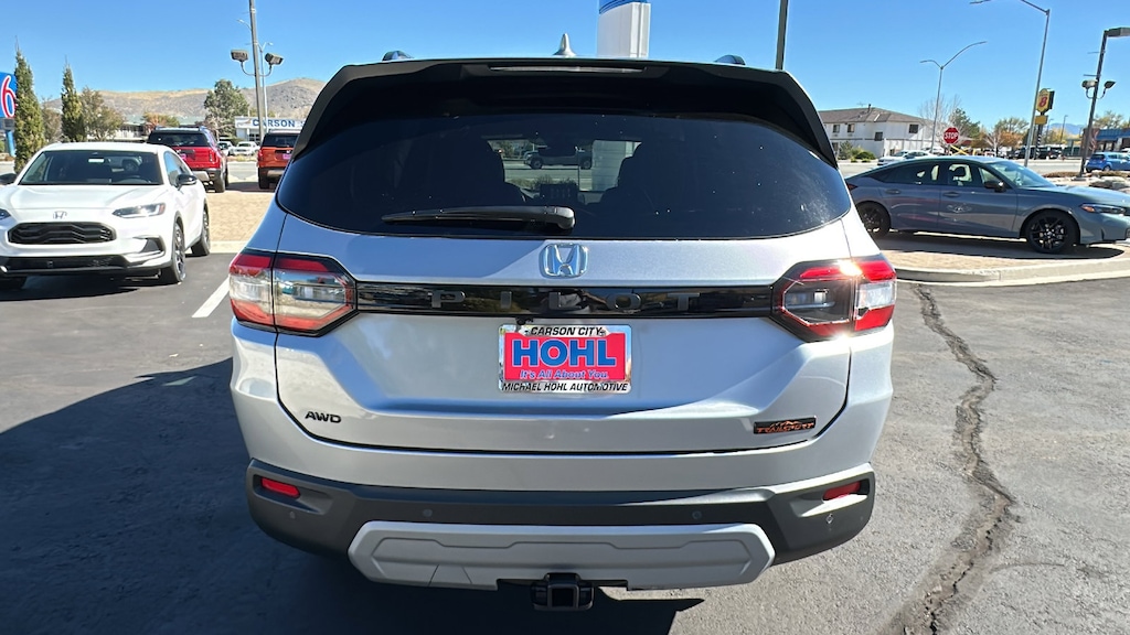 New 2025 Honda Pilot TrailSport SUV