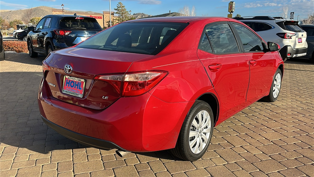 Used 2018 Toyota Corolla LE Sedan