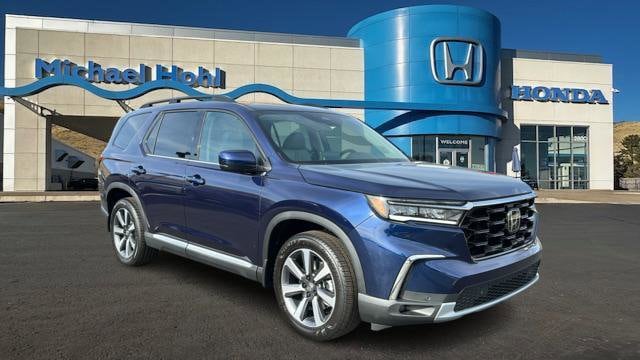 2025 Honda Pilot Touring's photo