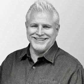 Staff member Steve Dix from ID_403b9f92006d