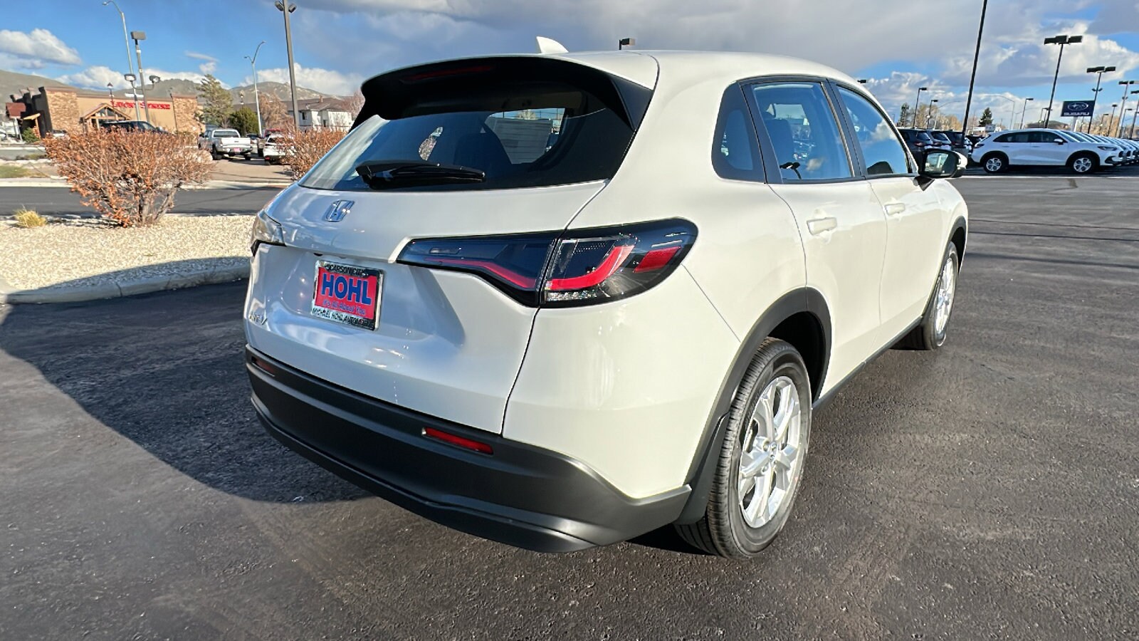 2025 Honda HR-V LX photo 3