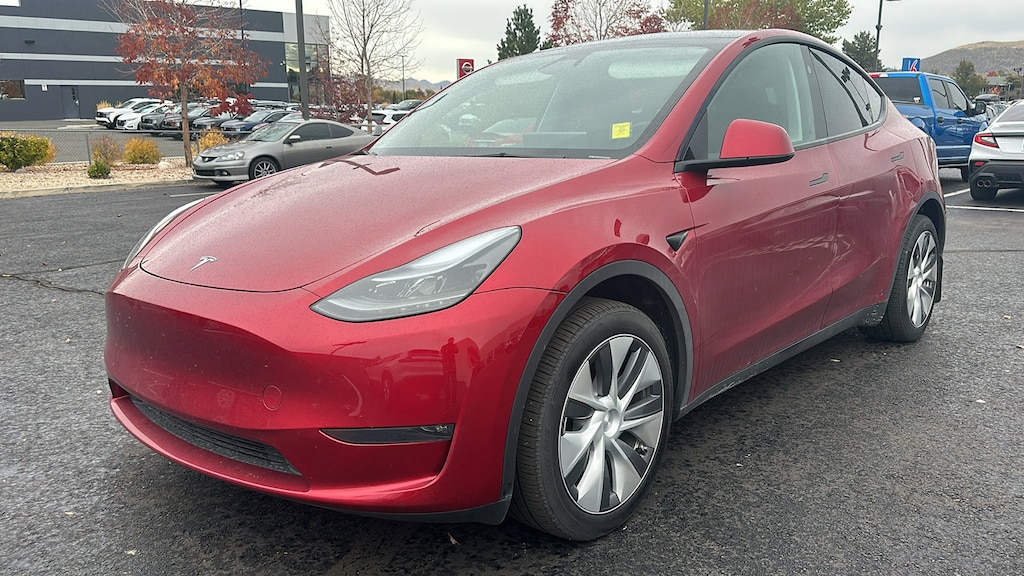 Used 2024 Tesla Model Y Long Range SUV