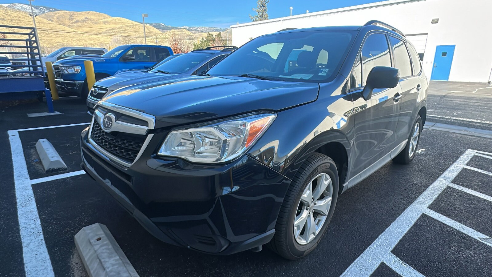 2015 Subaru Forester 2.5i Premium photo 3