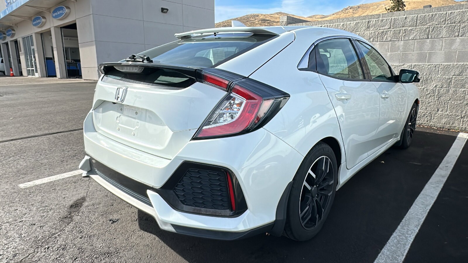 2018 Honda Civic EX-L photo 2