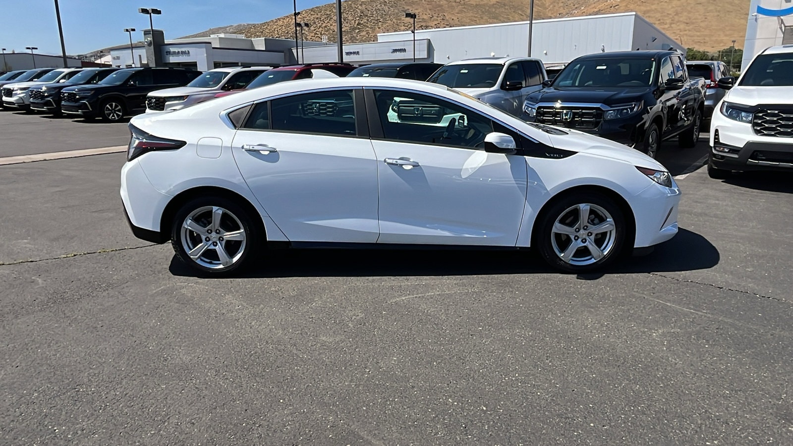 Used 2018 Chevrolet Volt LT with VIN 1G1RC6S50JU152468 for sale in Carson City, NV