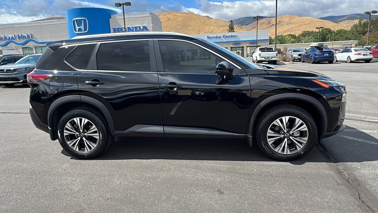 Used 2022 Nissan Rogue SV with VIN JN8BT3BB8NW337413 for sale in Carson City, NV