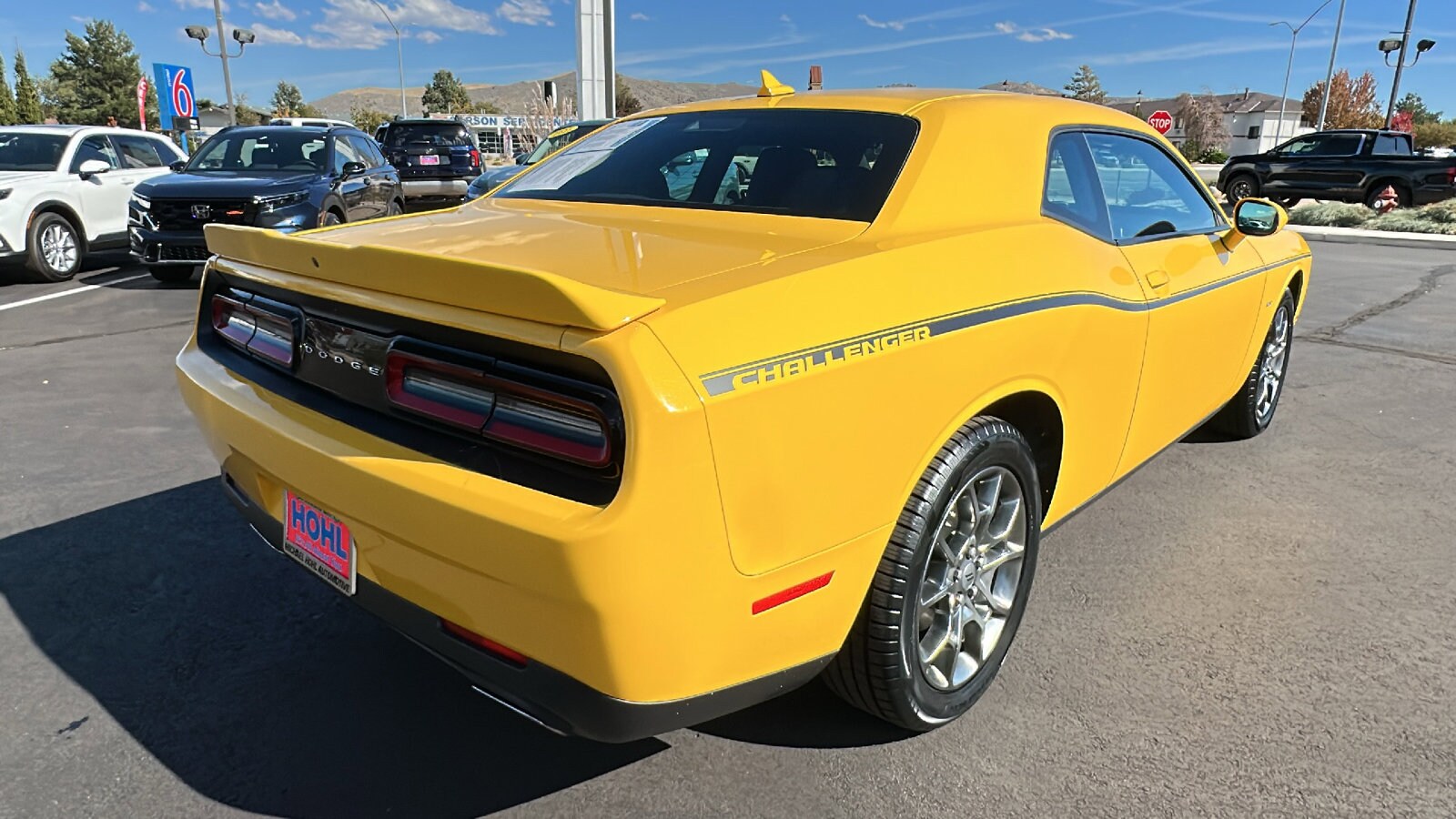2017 Dodge Challenger GT photo 2