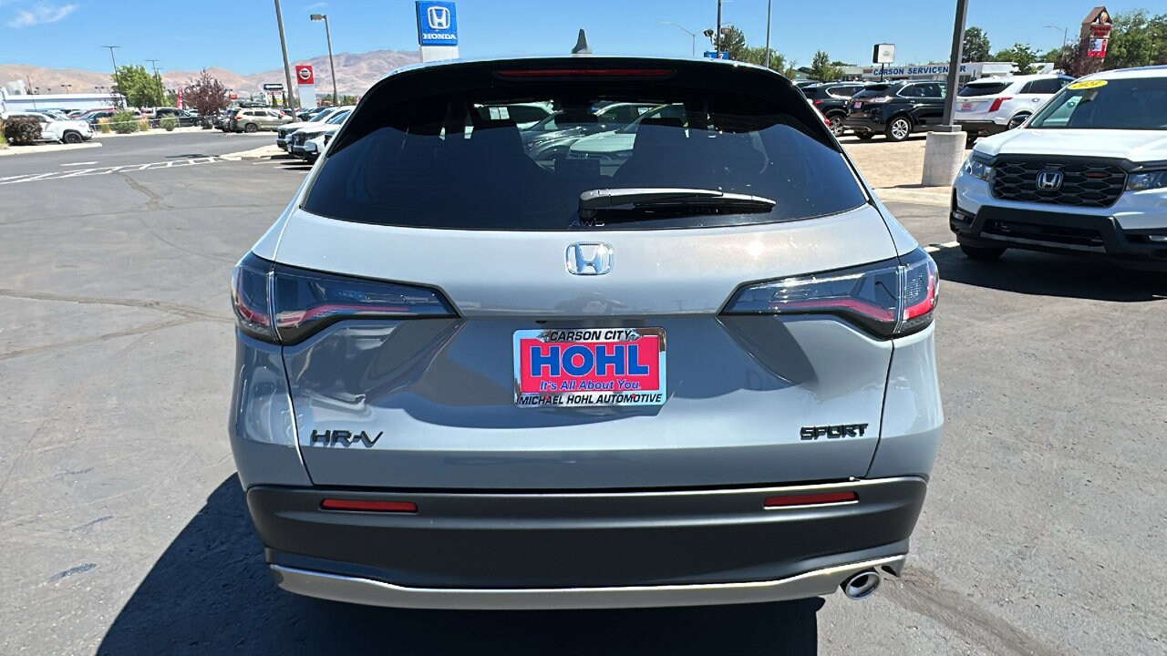 2026 Honda HR-V Sport photo 4