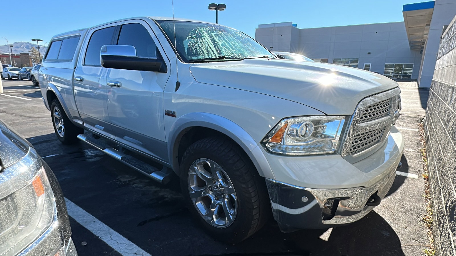 2016 RAM 1500 Laramie's photo