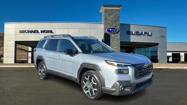 2026 Subaru Outback Touring's photo