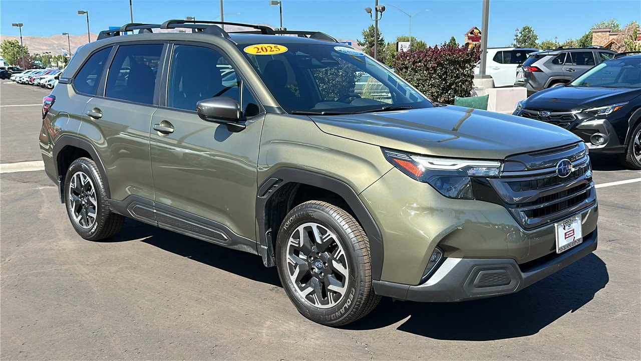2025 Subaru Forester Premium