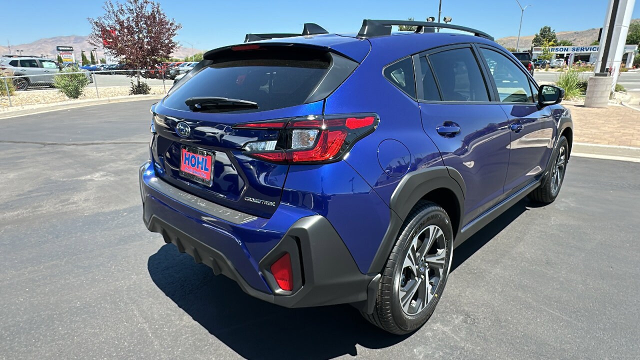 2025 Subaru Crosstrek Premium photo 3