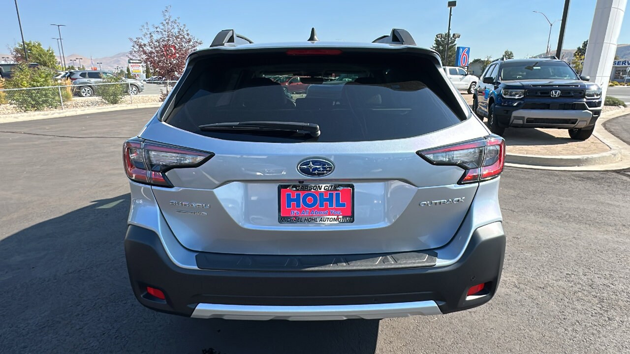 2025 Subaru Outback Limited photo 4