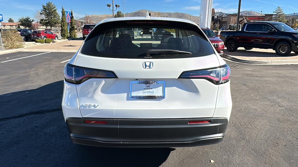 Used 2025 Honda HR-V LX SUV