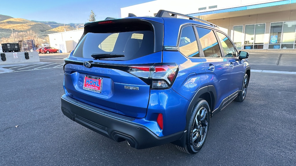 New 2025 Subaru Forester Limited Hybrid SUV