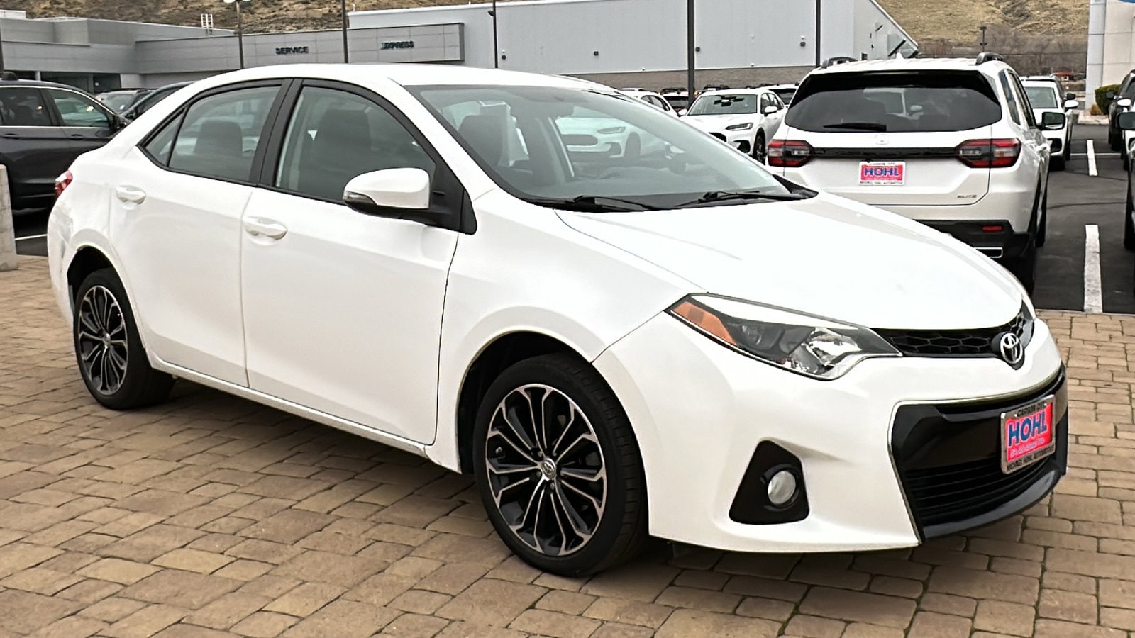 2014 Toyota Corolla S Plus's photo