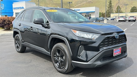 2022 Toyota RAV4 Hybrid LE SUV