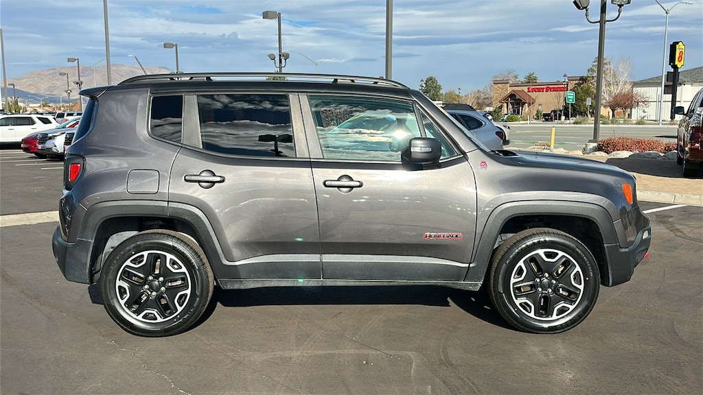 Used 2017 Jeep Renegade Trailhawk 4x4 SUV