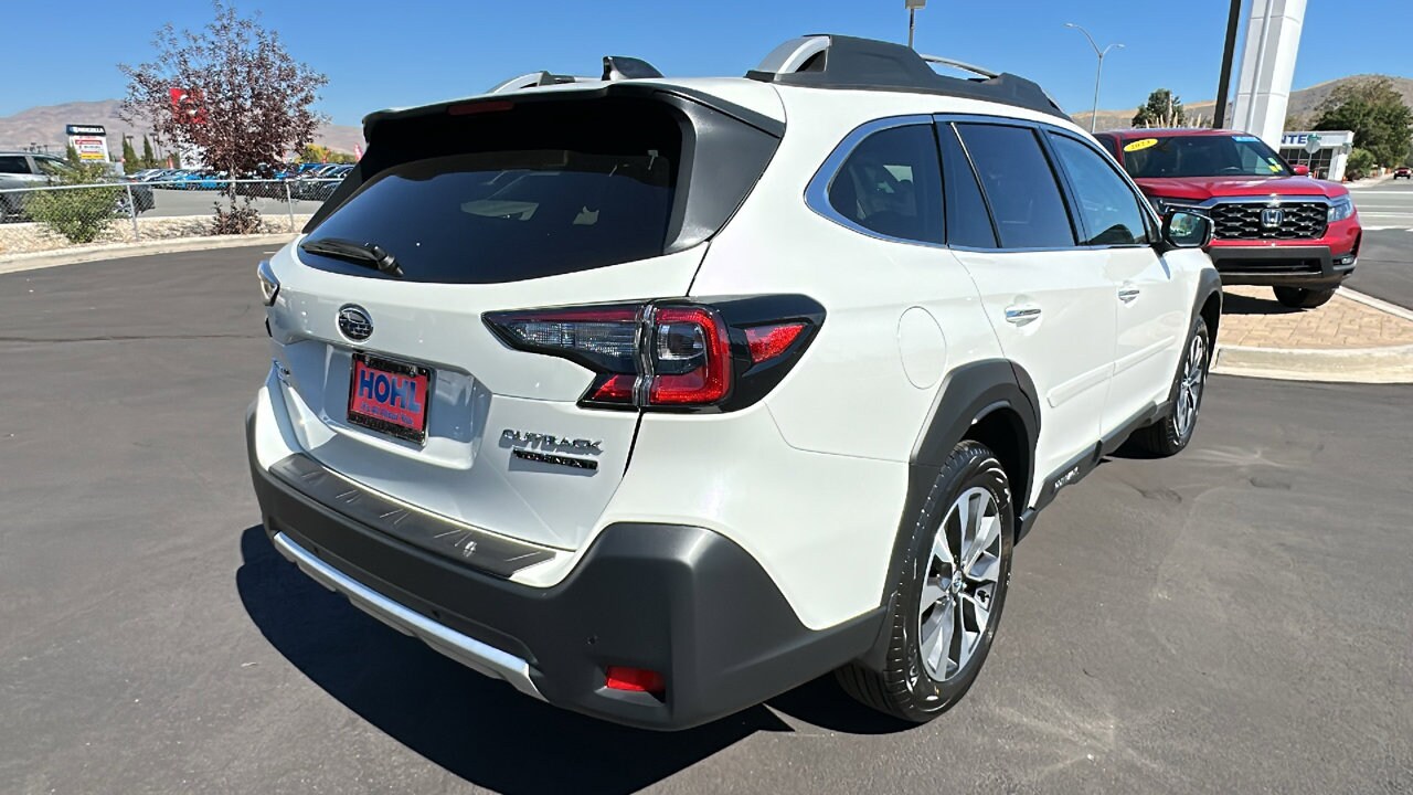 2025 Subaru Outback Touring XT photo 3