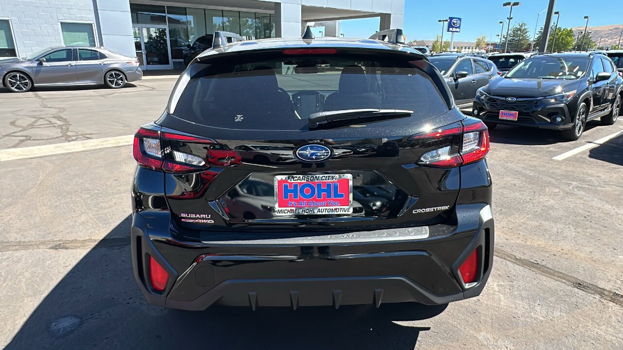 2025 Subaru Crosstrek Premium photo 3