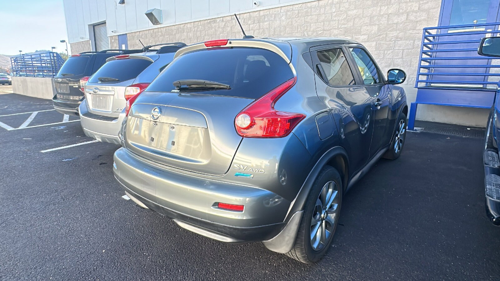 2013 Nissan Juke SV photo 2