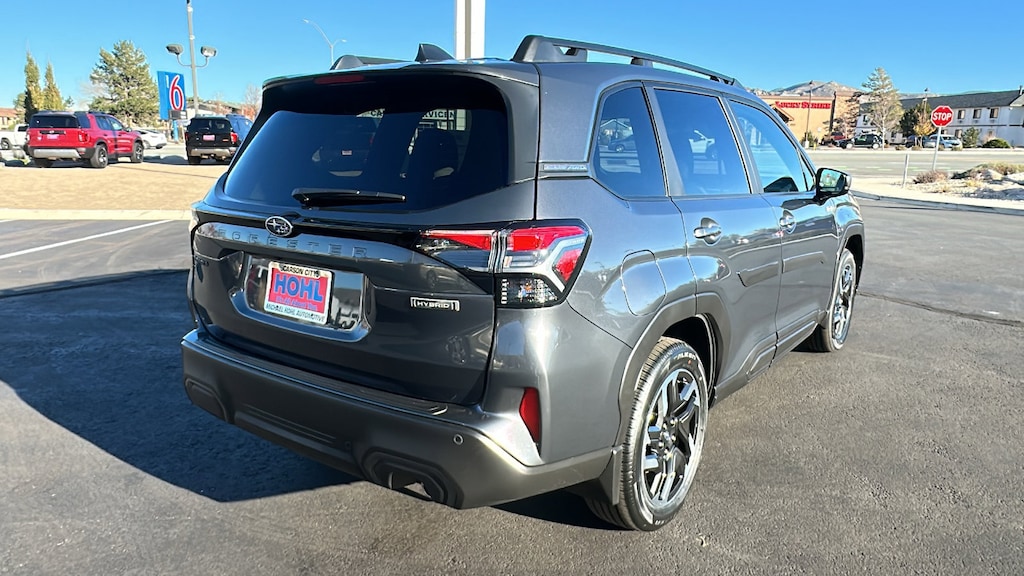 New 2025 Subaru Forester Hybrid Limited SUV