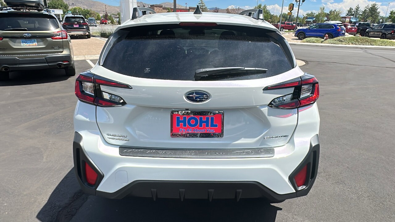 2025 Subaru Crosstrek Premium photo 4