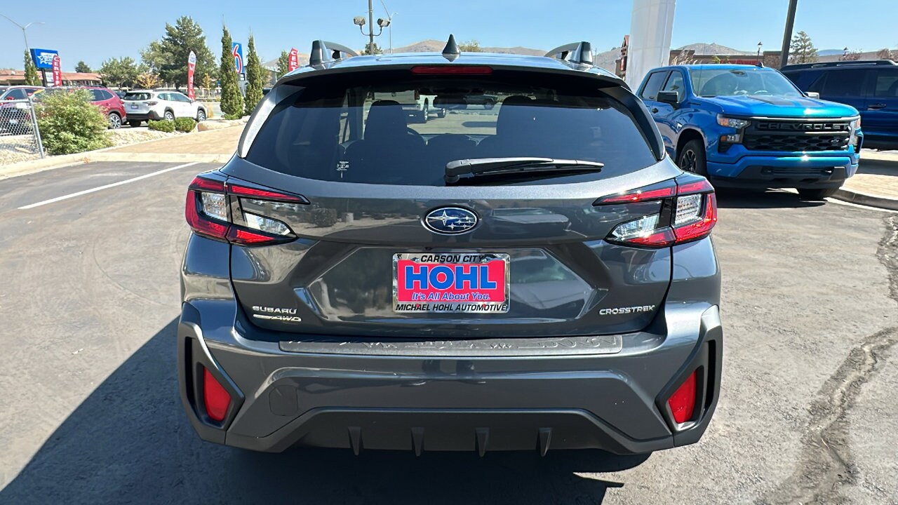 2025 Subaru Crosstrek Premium photo 4