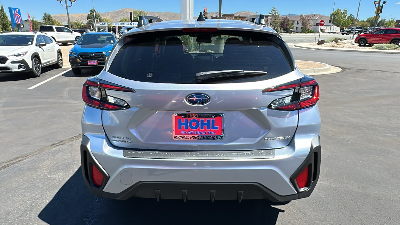 2025 Subaru Crosstrek Premium photo 3
