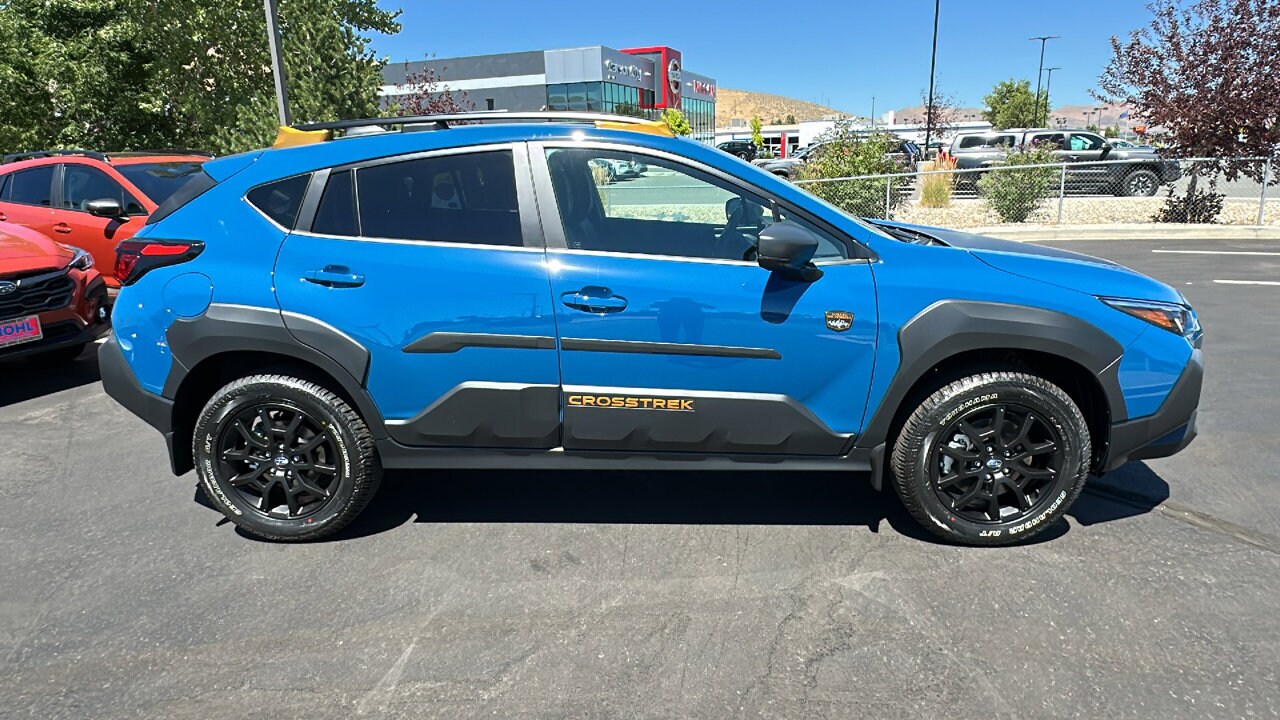 2025 Subaru Crosstrek Wilderness photo 2