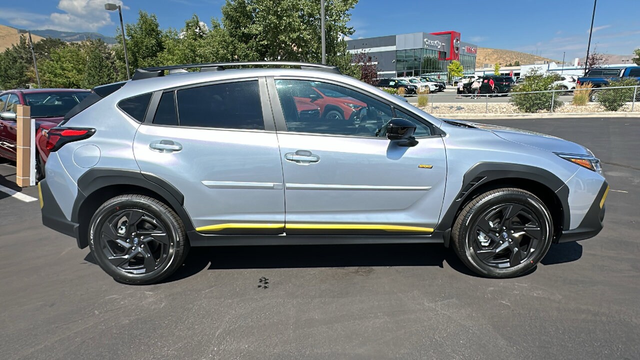 2025 Subaru Crosstrek Sport photo 2