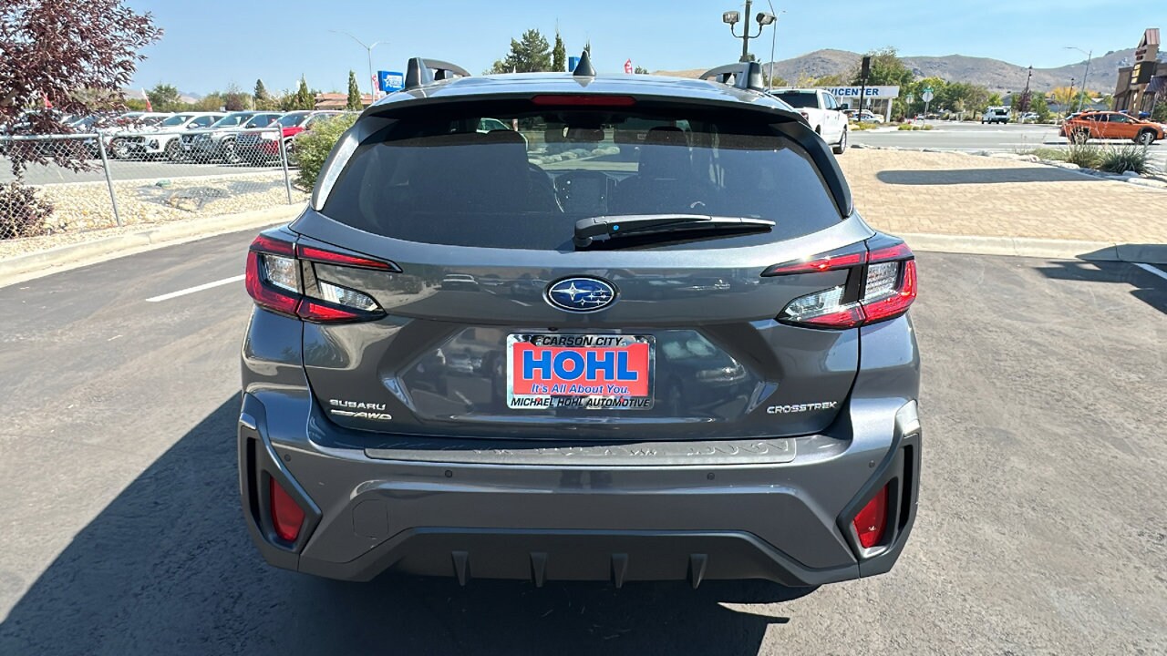 2025 Subaru Crosstrek Limited photo 3