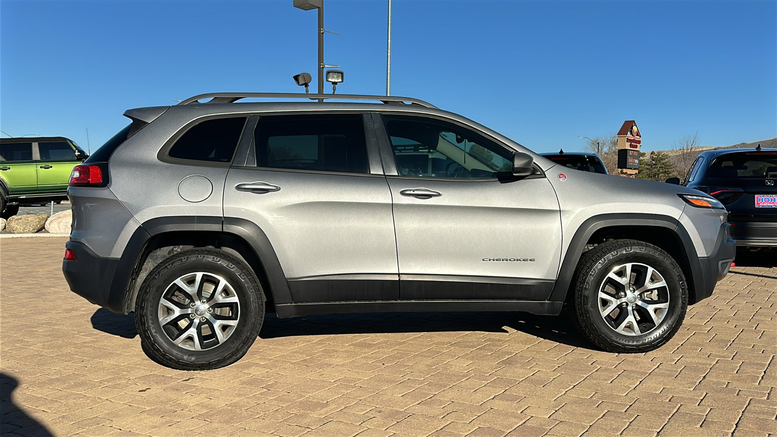 Used 2015 Jeep Cherokee Trailhawk with VIN 1C4PJMBS0FW653533 for sale in Carson City, NV