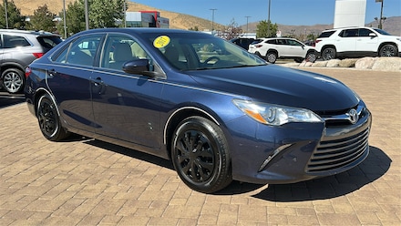 2017 Toyota Camry XLE Sedan