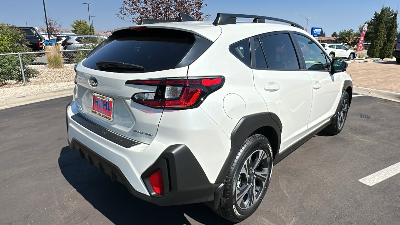 2025 Subaru Crosstrek Premium photo 3