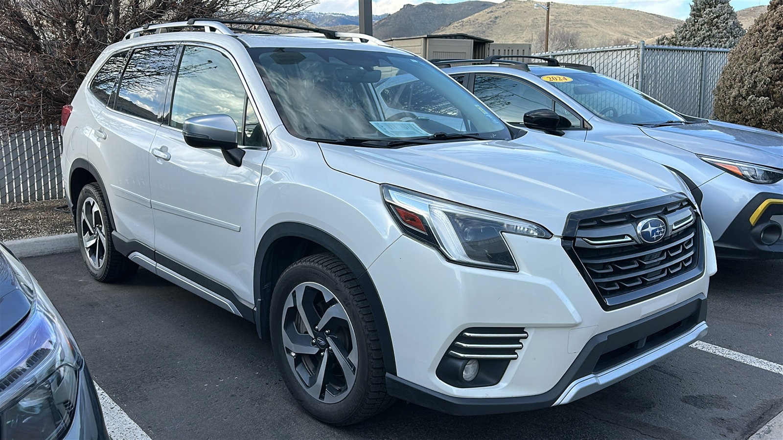 2022 Subaru Forester Touring's photo
