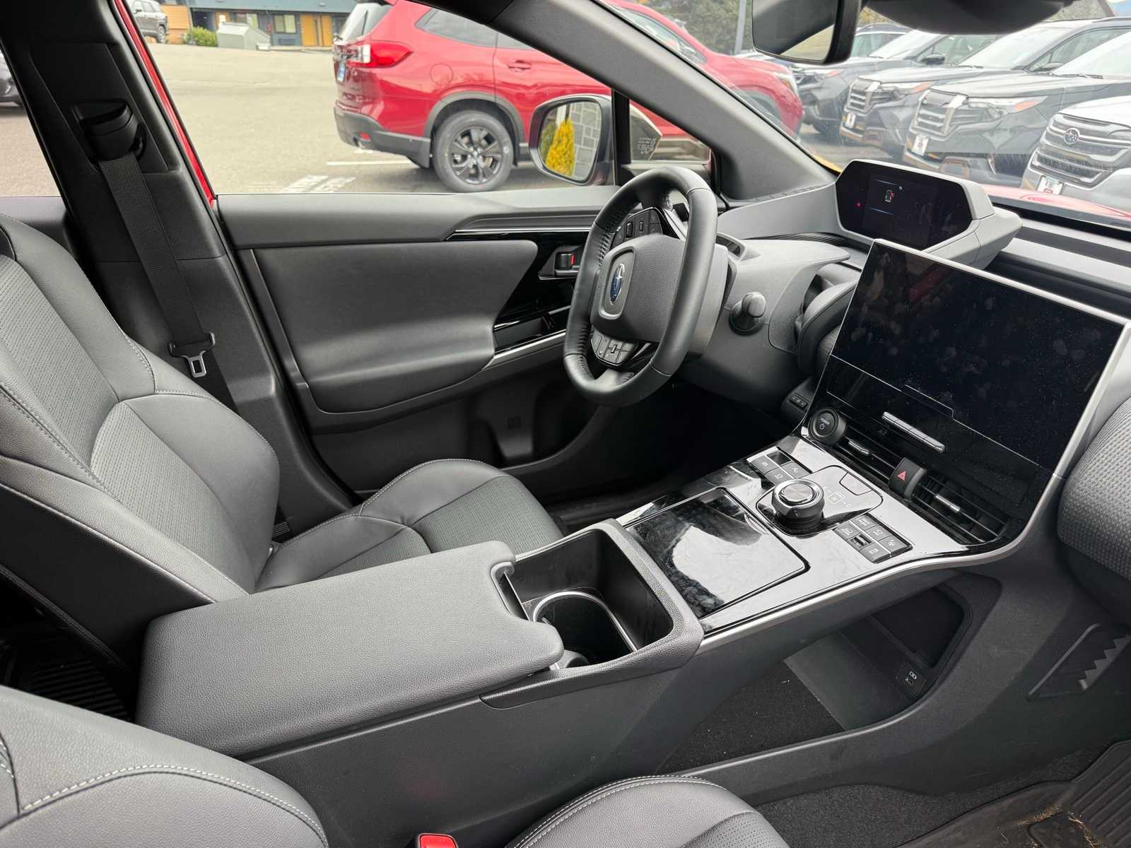 Thumbnail: 2024 Subaru Solterra - 5